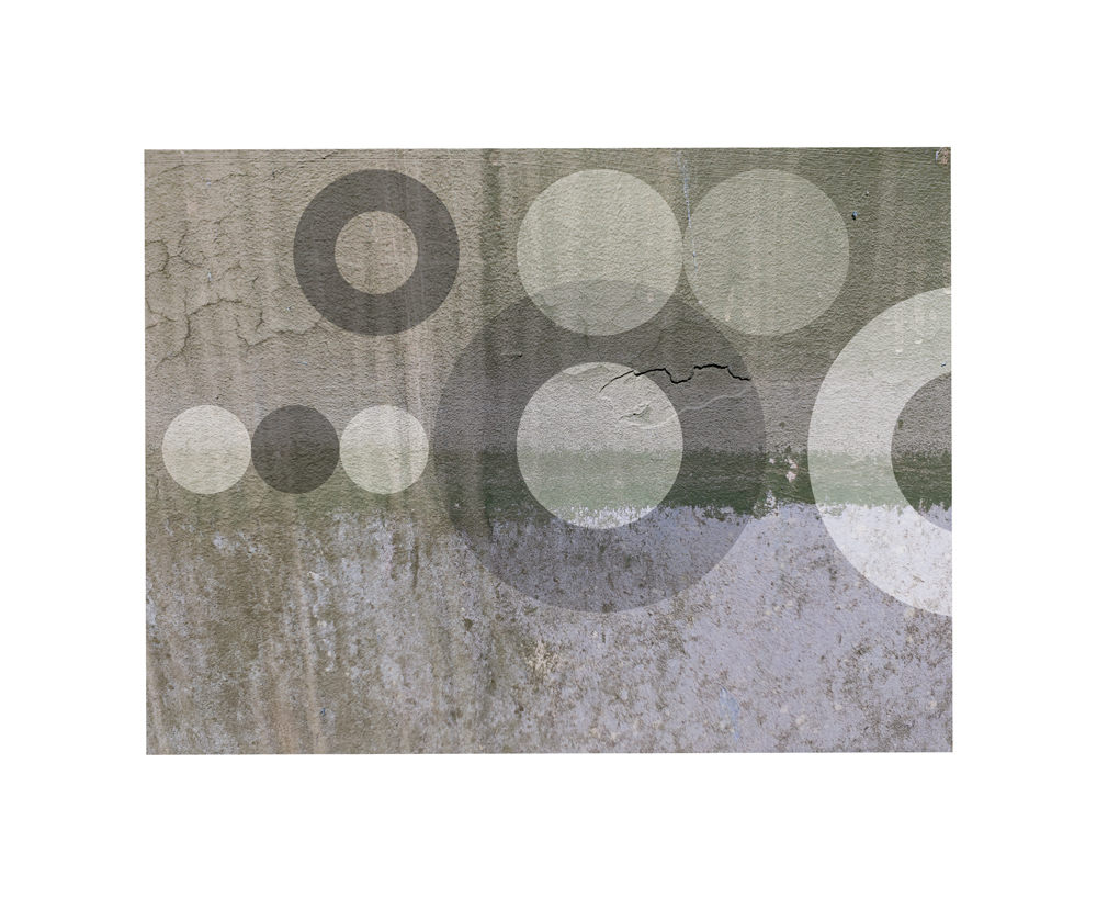 Grey Grungy Circles